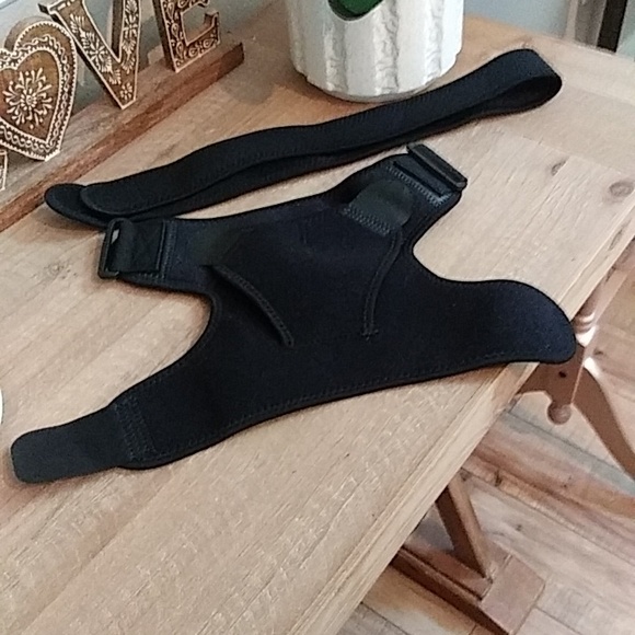 NWOT Black Neoprene Shoulder Stability Adjustable Brace Support Strap - Picture 15 of 17